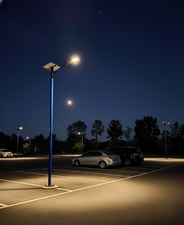 Đèn đường năng lượng mặt trời, lắp đặt dễ dàng, tiết kiệm chi phí.