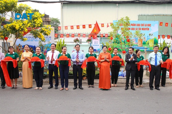 Bàn giao hệ thống chiếu sáng đường Đông Hưng Thuận 10 – phường Đông Hưng Thuận