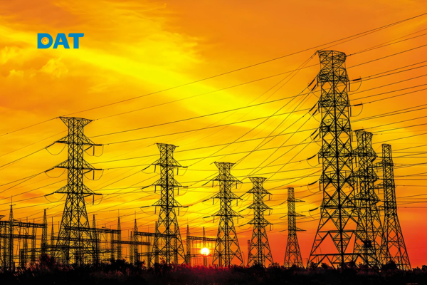 Đường dây truyền điện siêu cao áp 500kV của lưới điện quốc gia