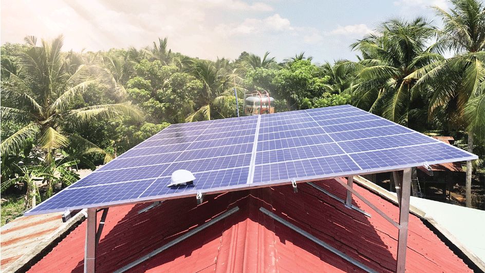 Bơm NLMT tưới cây