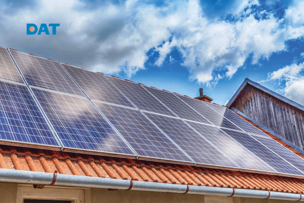 Điện mặt trời là giải pháp xanh, bền vững có tiềm năng