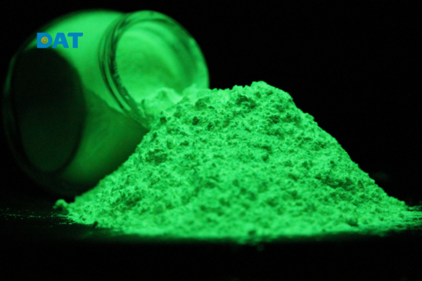 Các loại vật liệu có khả năng tự phát ra ánh sáng mới