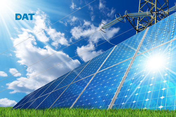 Hệ thống điện mặt trời với Tấm pin PV hấp thụ bức xạ mặt trời để tạo ra điện năng