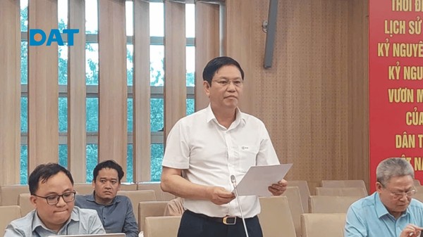 Quy định hiện hành về cơ chế quản lý và điều chỉnh biểu giá bán lẻ điện bình quân tại Việt Nam.