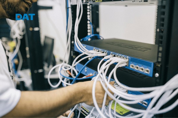 Ethernet có dây mang lại độ bảo mật cao hơn so với Wi-Fi.