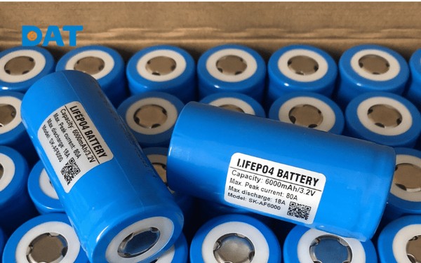 Các cell pin LiFePO4 phổ biến hiện nay với đặc trưng là sự ổn định hóa học cao và độ bền vượt trội.