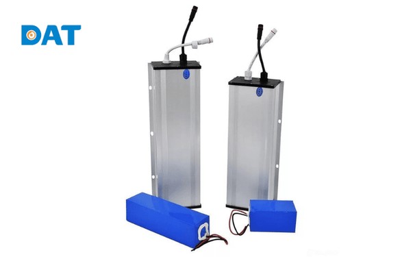 Pin Lithium LiFePO4 - Trái tim quyết định độ bền và tuổi thọ của đèn năng lượng mặt trời.