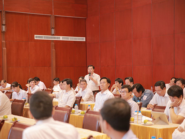 tap-huan-dat-evnhcmc-4